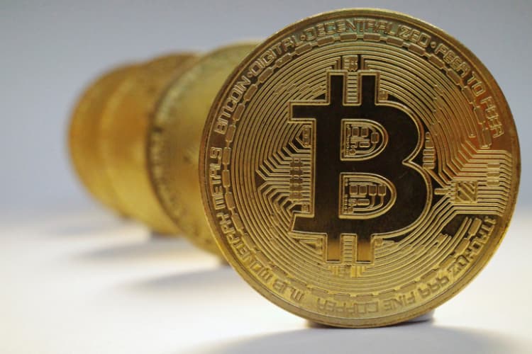 Wall Street se Prepara para Uma Possível Virada nos Preços do Bitcoin e das Criptomoedas